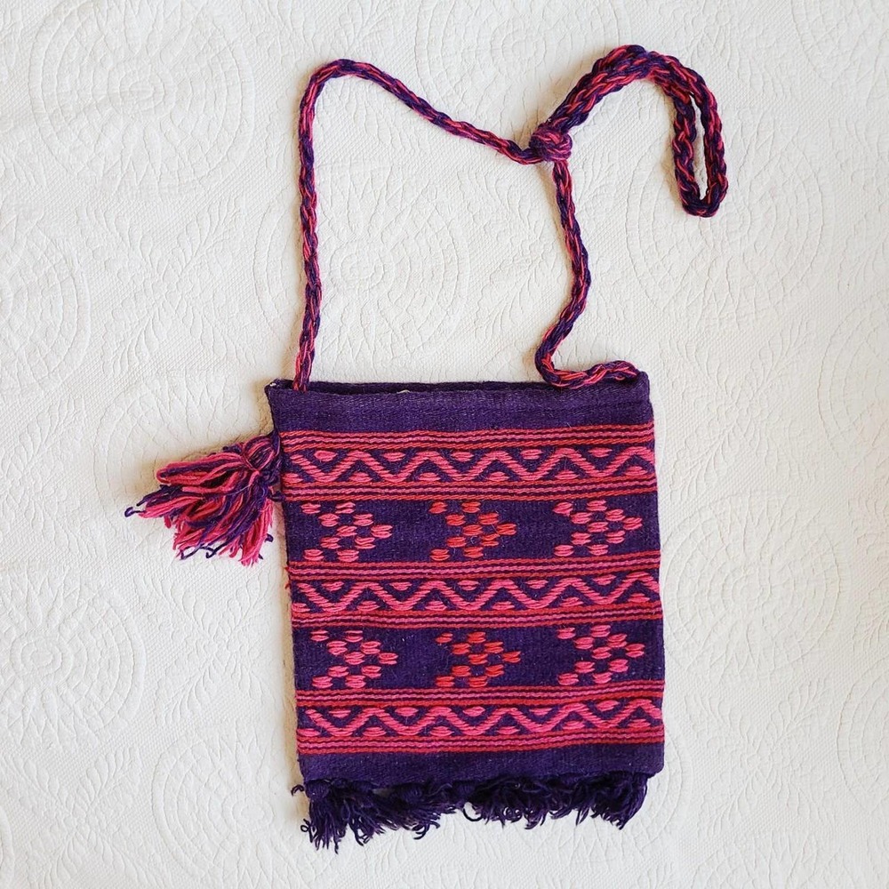 Vintage y2k Handwoven Wool Nepalese Purse